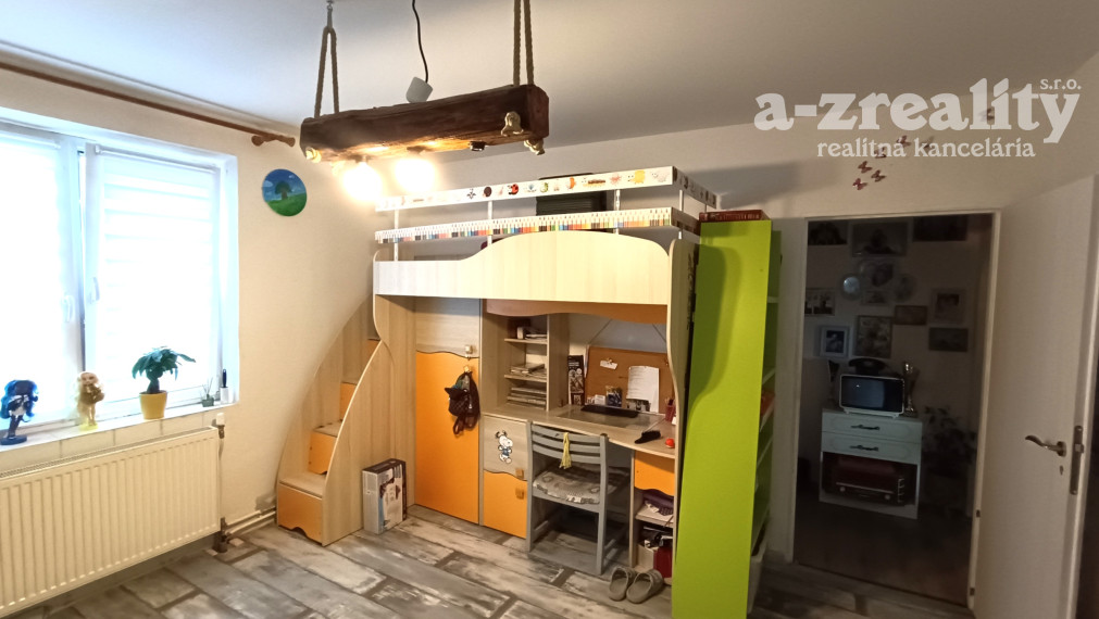 Na predaj čiastočne zrekonštruovaný rodinný dom v Jatove