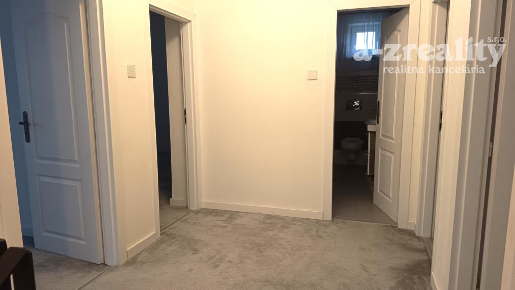 Na predaj rodinný dom v obci Pozba