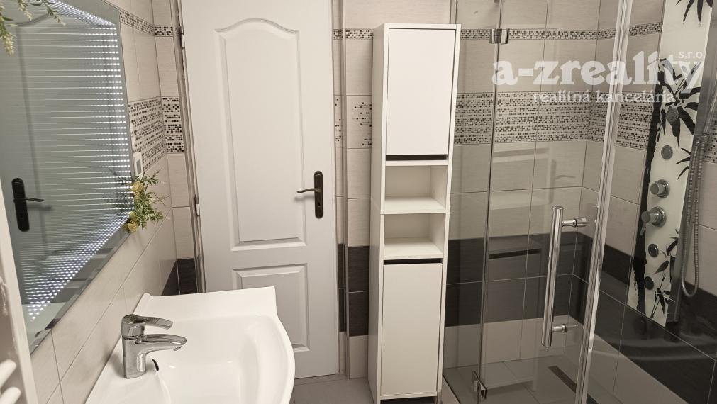 Na predaj rodinný dom v obci Pozba