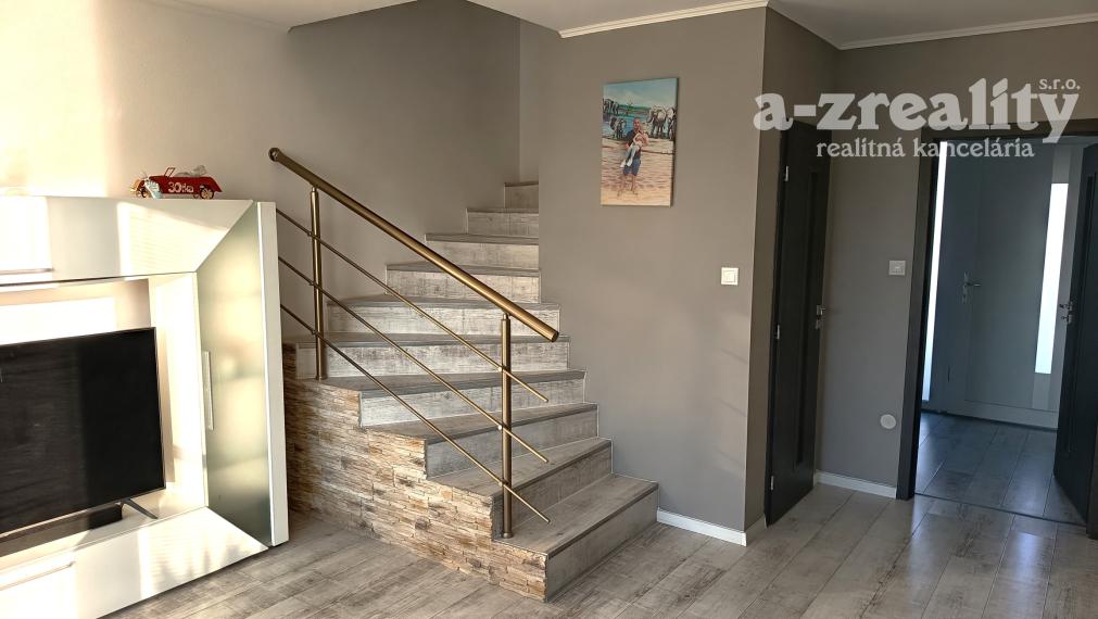 Na predaj moderný 3 izbový rodinný dom v Hurbanove