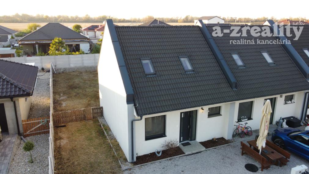 Na predaj moderný 3 izbový rodinný dom v Hurbanove