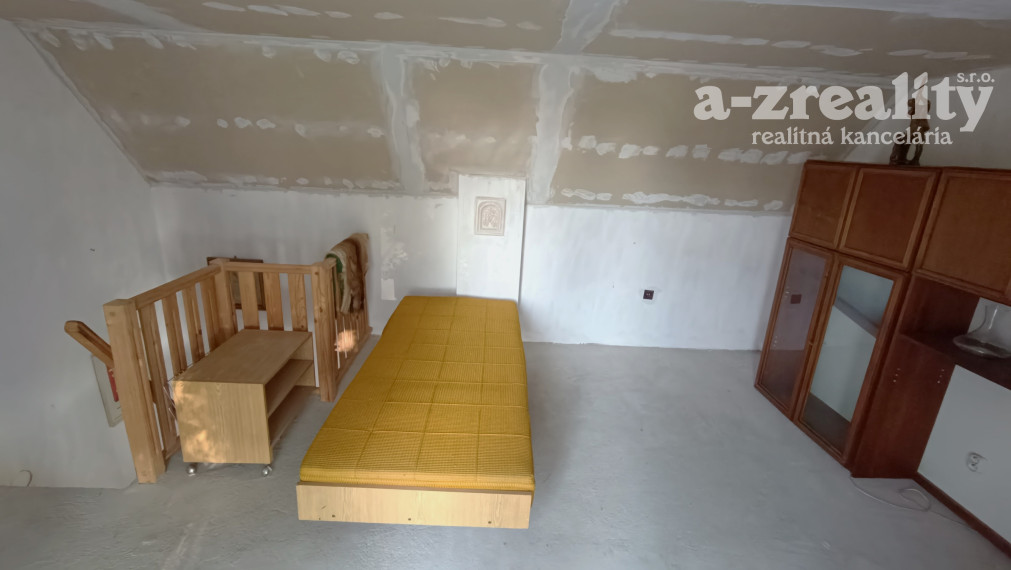 Na predaj pozemok s jazierkom v Tvrdošovciach