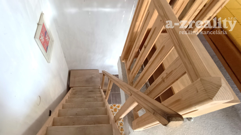 Na predaj pozemok s jazierkom v Tvrdošovciach