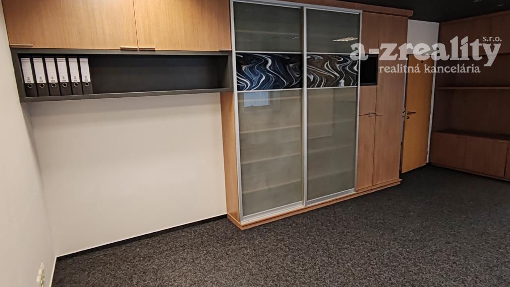 Reprezentatívny kancelársky priestor na prenájom