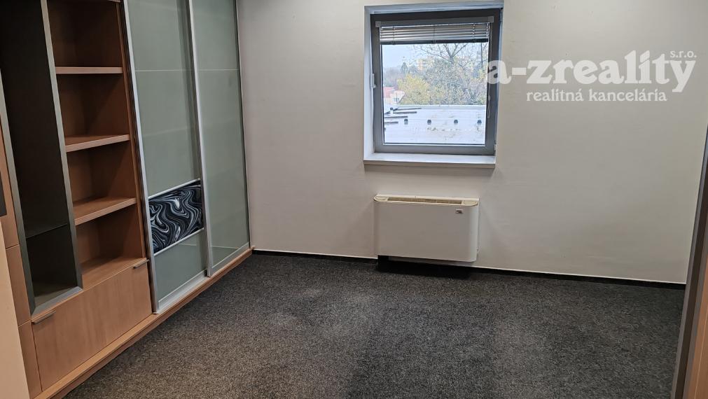 Reprezentatívny kancelársky priestor na prenájom