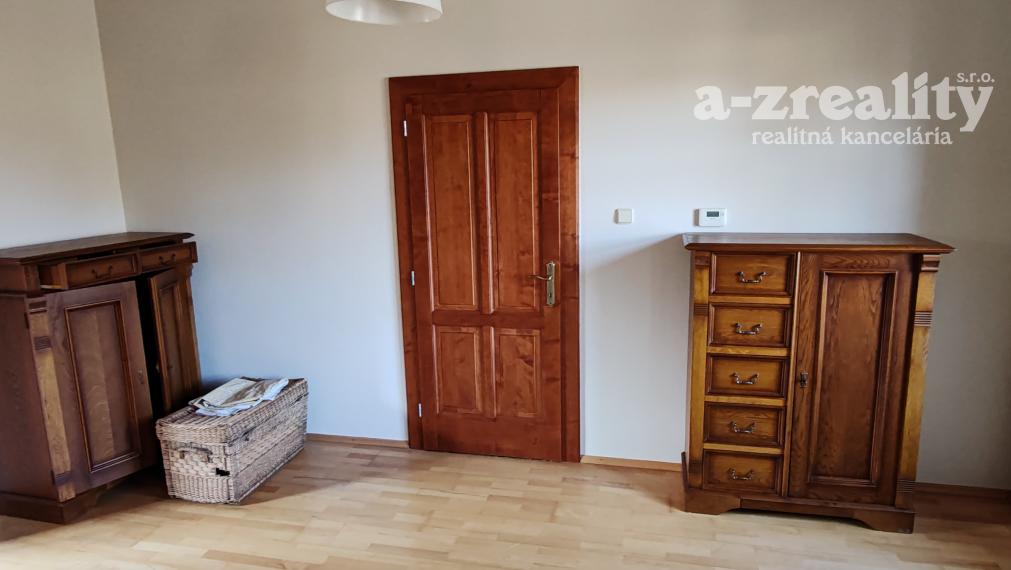 Iba u nás! Pekný  dom na prenájom pri Komárne