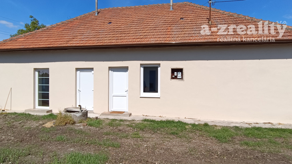 Na prenájom 4 izbový rodinný dom v obci Tvrdošovce