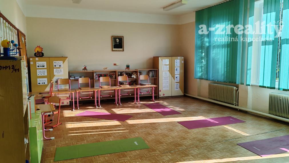 Komerčný objekt na prenájom v obci Šrobárová