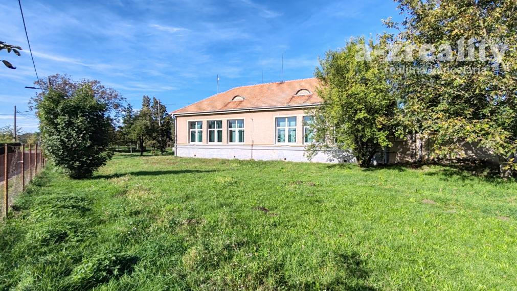 Komerčný objekt na prenájom v obci Šrobárová