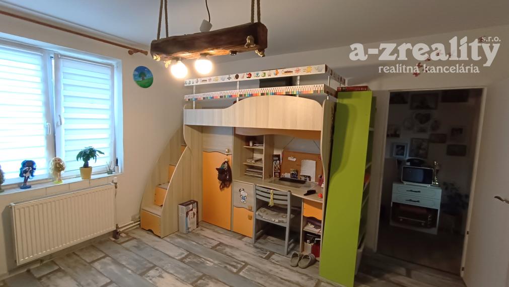 Na predaj čiastočne zrekonštruovaný rodinný dom v Jatove