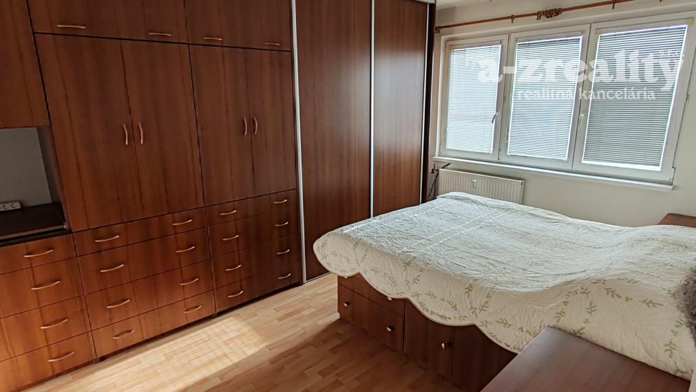 Iba u nás! 3 izbový slnečný byt na predaj v Komárne