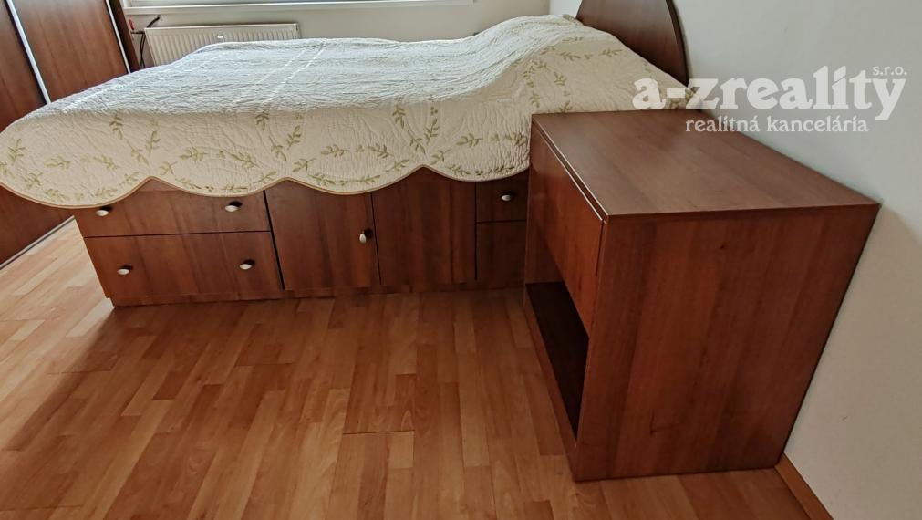 Iba u nás! 3 izbový slnečný byt na predaj v Komárne