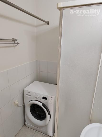 Iba u nás! 3 izbový slnečný byt na predaj v Komárne