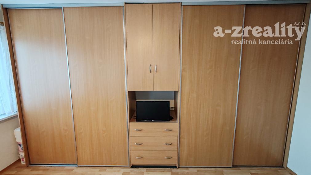 Iba u nás! 3 izbový slnečný byt na predaj v Komárne