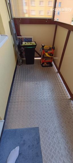 Na predaj zrekonštruovaný 3 izbový byt v Nových Zámkoch