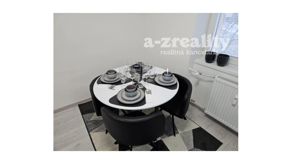 Pekný 1 izbový byt na prenájom v Komárne