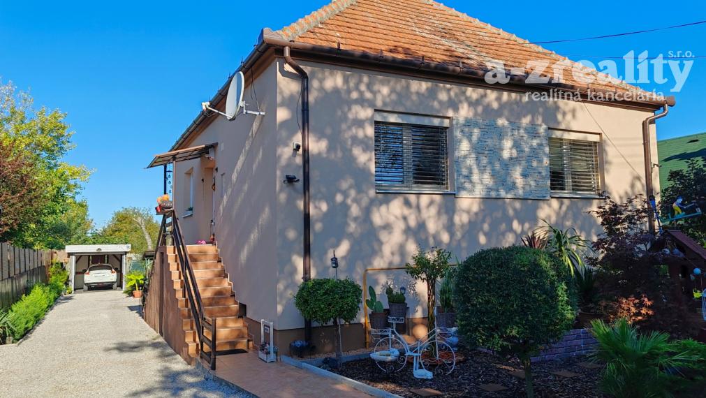 Pekný rodinný dom na predaj pri Komárne