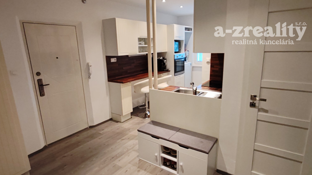 Pekný 2 izbový byt na prenájom neďaleko stanice