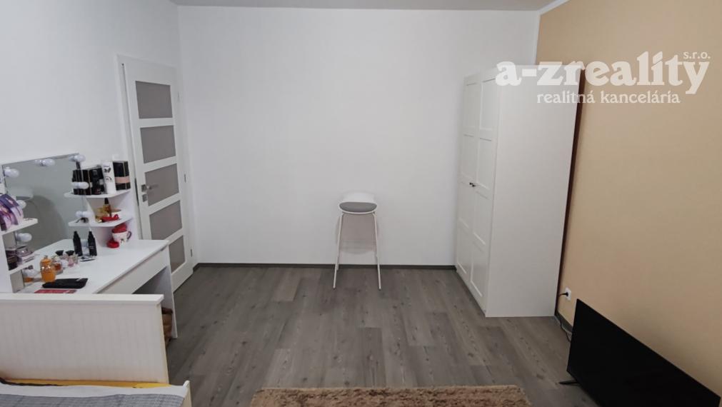 Pekný 2 izbový byt na prenájom neďaleko stanice