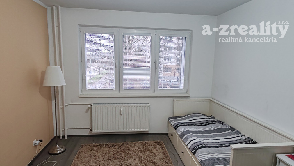 Pekný 2 izbový byt na prenájom neďaleko stanice