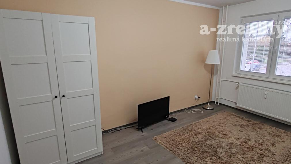 Pekný 2 izbový byt na prenájom neďaleko stanice