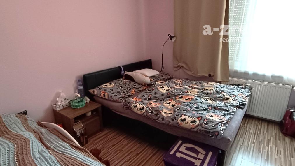 Na predaj 3 izbový byt s balkónom v Nových Zámkoch