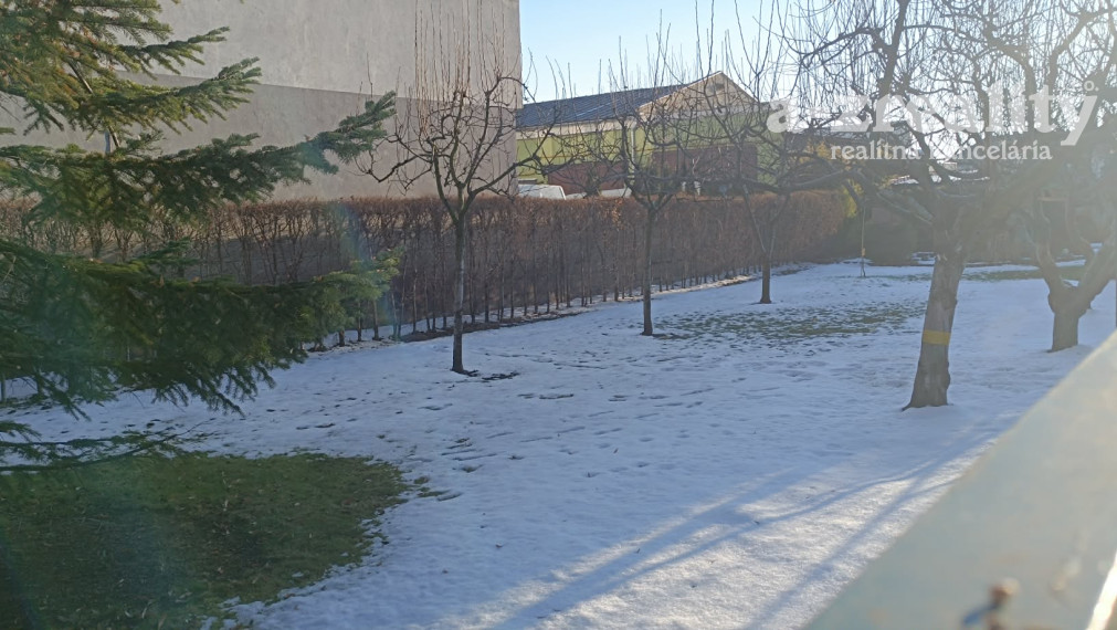 Na predaj stavebný pozemok v Nových Zámkoch