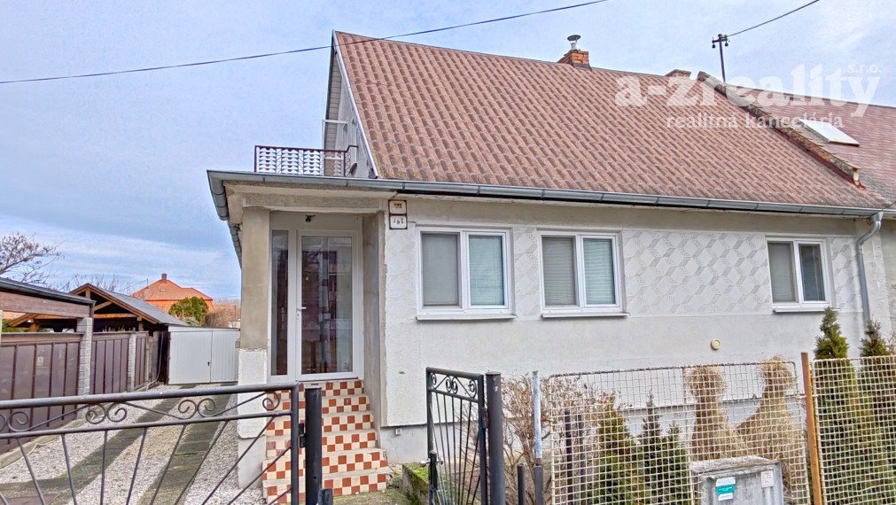 Nová cena! Rodinný dom na predaj v Komárne
