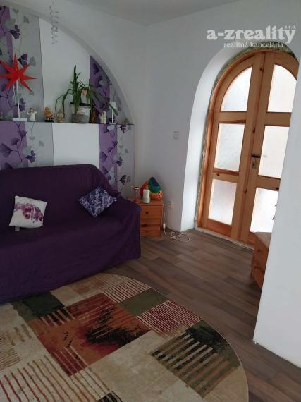 Rodinný dom so 4 izbami a terasou na predaj v Komárne