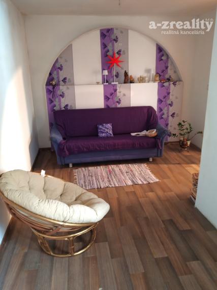 Rodinný dom so 4 izbami a terasou na predaj v Komárne