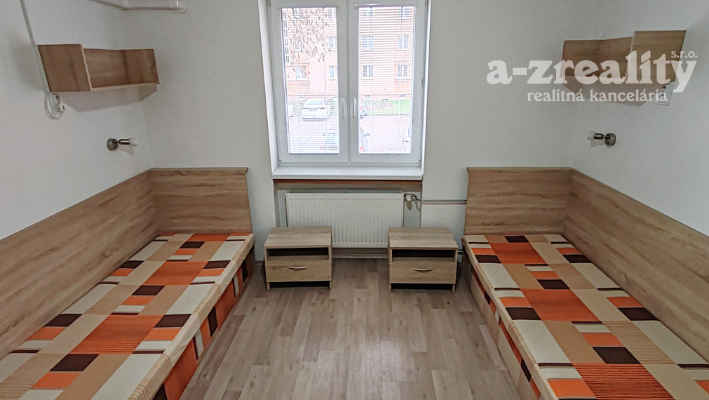 Na prenájom 1 izbový byt v Komárne