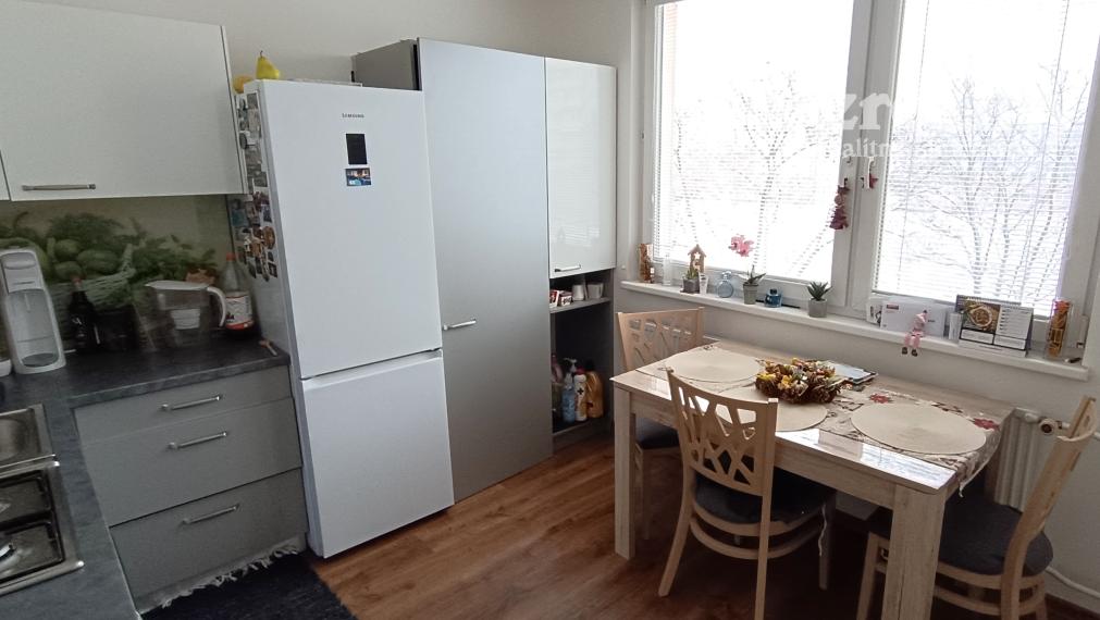 61,7 m² priestranný 2-izbový byt s balkónom – ihneď nasťahovateľný! 🌟