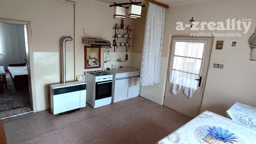 🏡 2-izbový dom v Nesvadoch – prerobte si ho presne podľa seba!