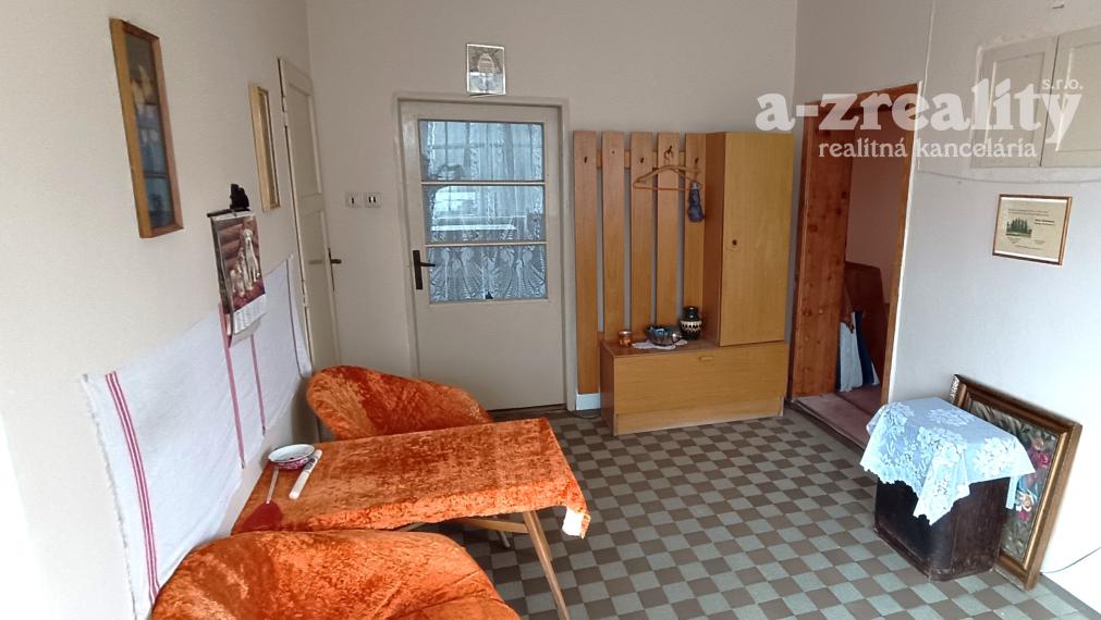 🏡 2-izbový dom v Nesvadoch – prerobte si ho presne podľa seba!