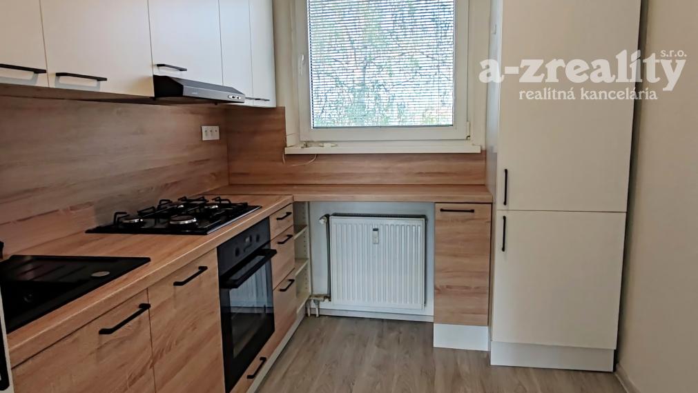 Pekný prerobený byt na predaj v Komárne