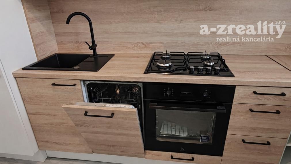 Pekný prerobený byt na predaj v Komárne