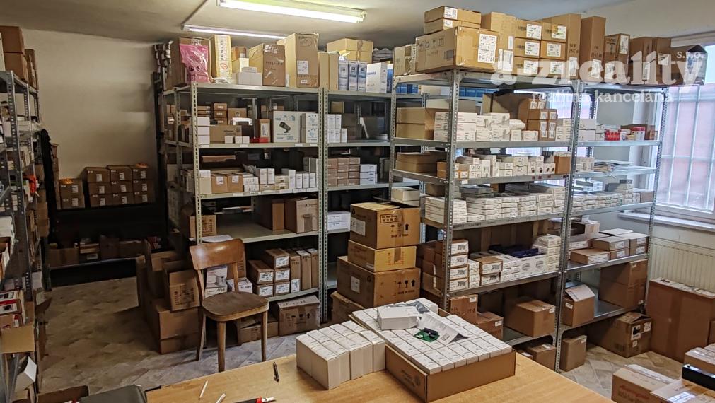 Komerčný objekt na predaj  v Komárne