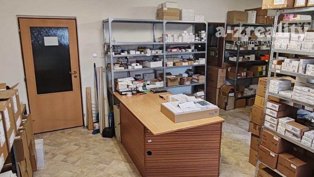 Komerčný objekt na predaj  v Komárne