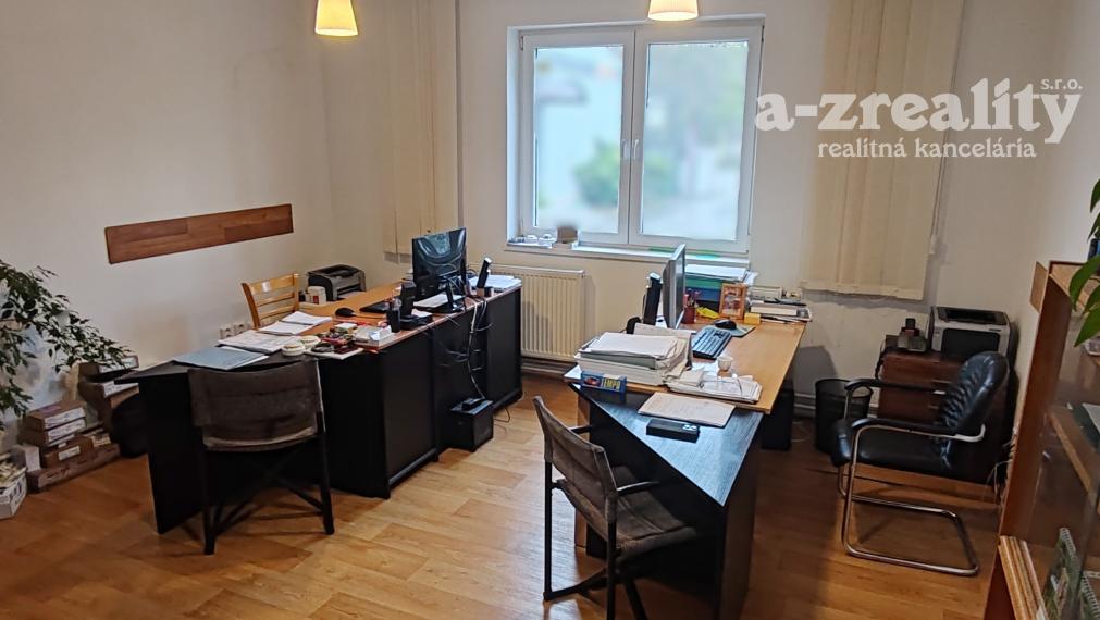 Komerčný objekt na predaj  v Komárne