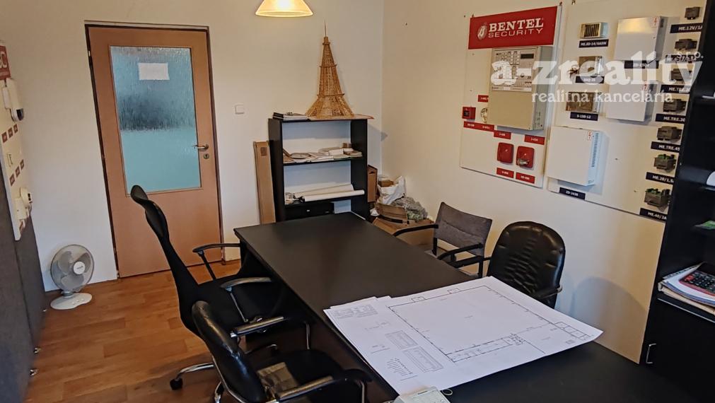 Komerčný objekt na predaj  v Komárne