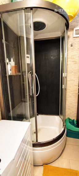 Predaj 3 izb.bytu pre rodinu-Nové Zámky 5 min.od centra