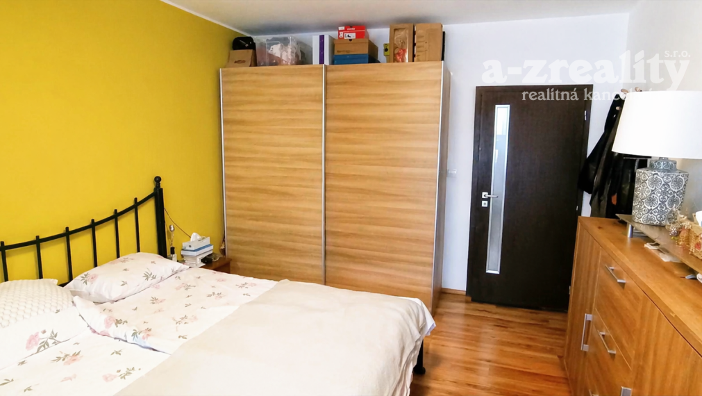 Predaj 3 izb.bytu pre rodinu-Nové Zámky 5 min.od centra