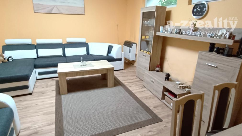 VÝHODNE: bývanie a obchodné priestory pod jednou strechou