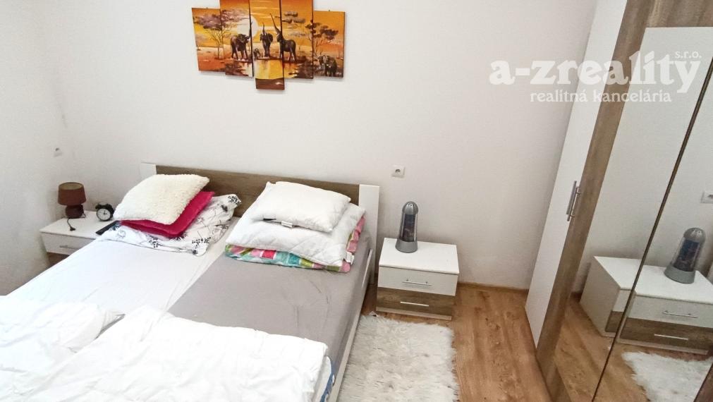 VÝHODNE: bývanie a obchodné priestory pod jednou strechou
