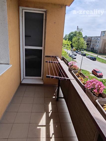 Znížená cena! Prerobený byt na predaj v Komárne