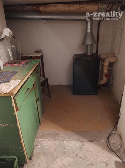 Rodinný dom so záhradou na predaj v Kameničnej