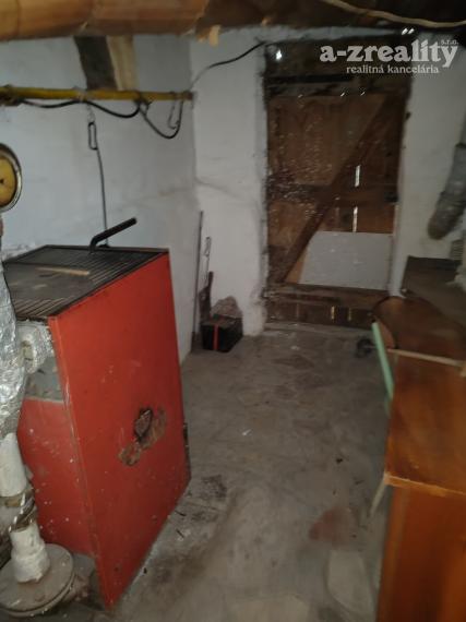 Rodinný dom so záhradou na predaj v Kameničnej