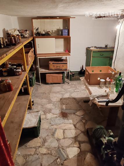 Rodinný dom so záhradou na predaj v Kameničnej