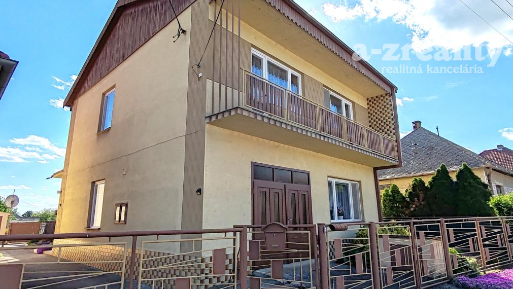 Ponúkame na predaj dom v Marcelovej