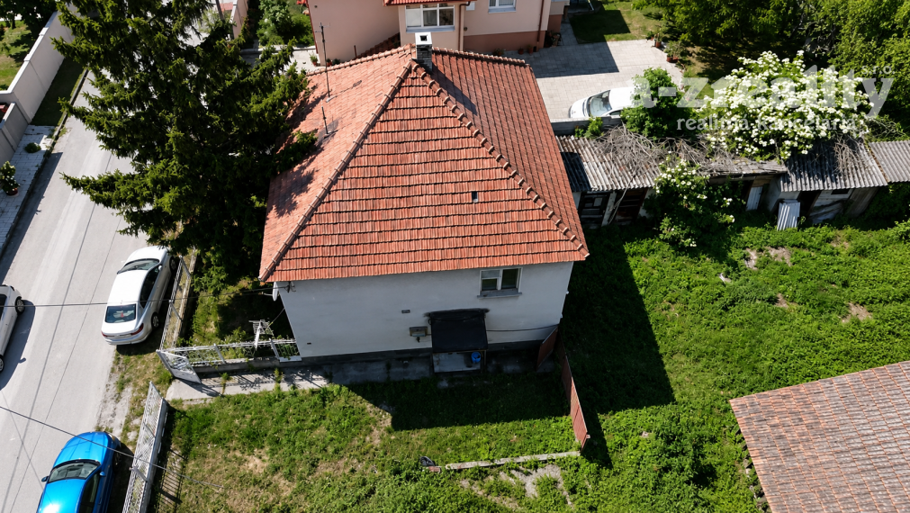 Rodinný dom a veľký pozemok na predaj v Patinciach